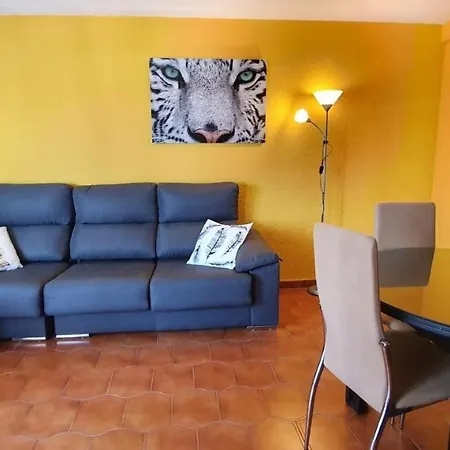 Encantadora Vivienda En El Paseo Maritimo De