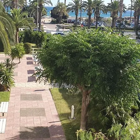 Encantadora Vivienda En El Paseo Maritimo De Salou
